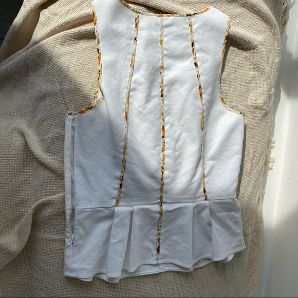 Fitted flare blouse - Picture 9 of 10